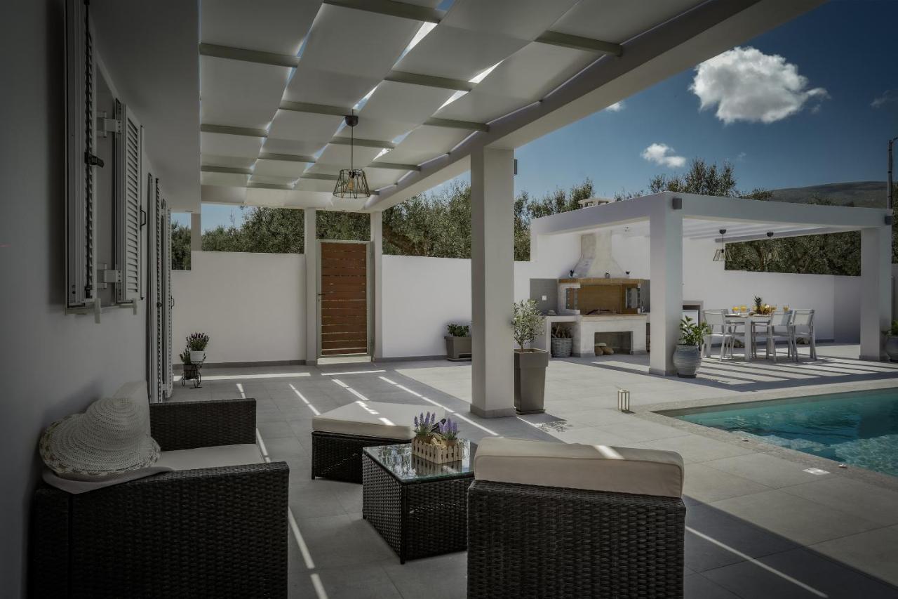 Deifilia Villa Pandokrátor 外观 照片